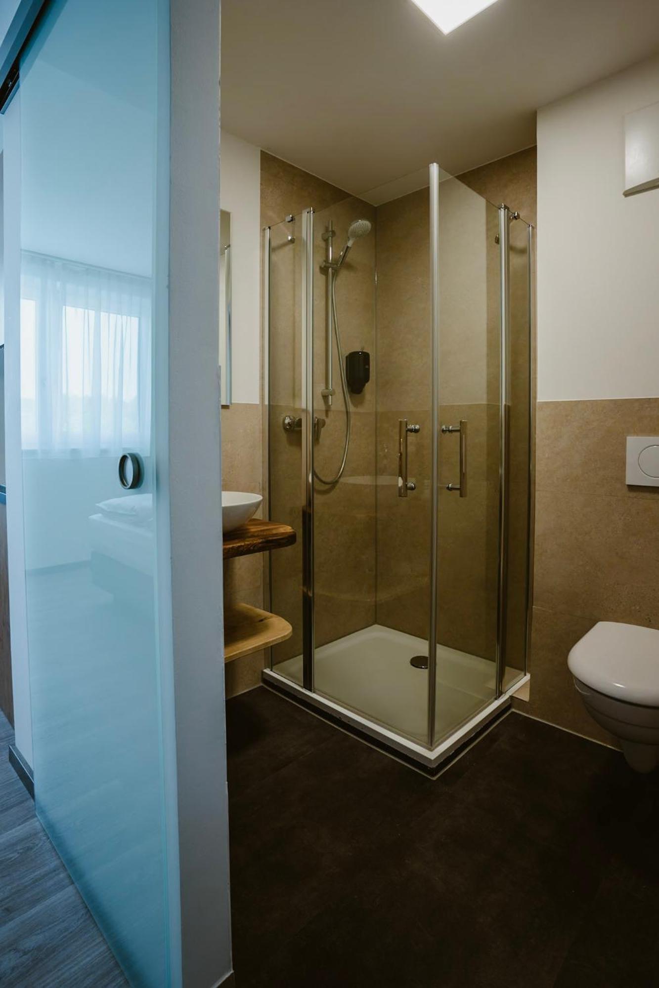Motel Sleep Inn Toging am Inn Eksteriør billede